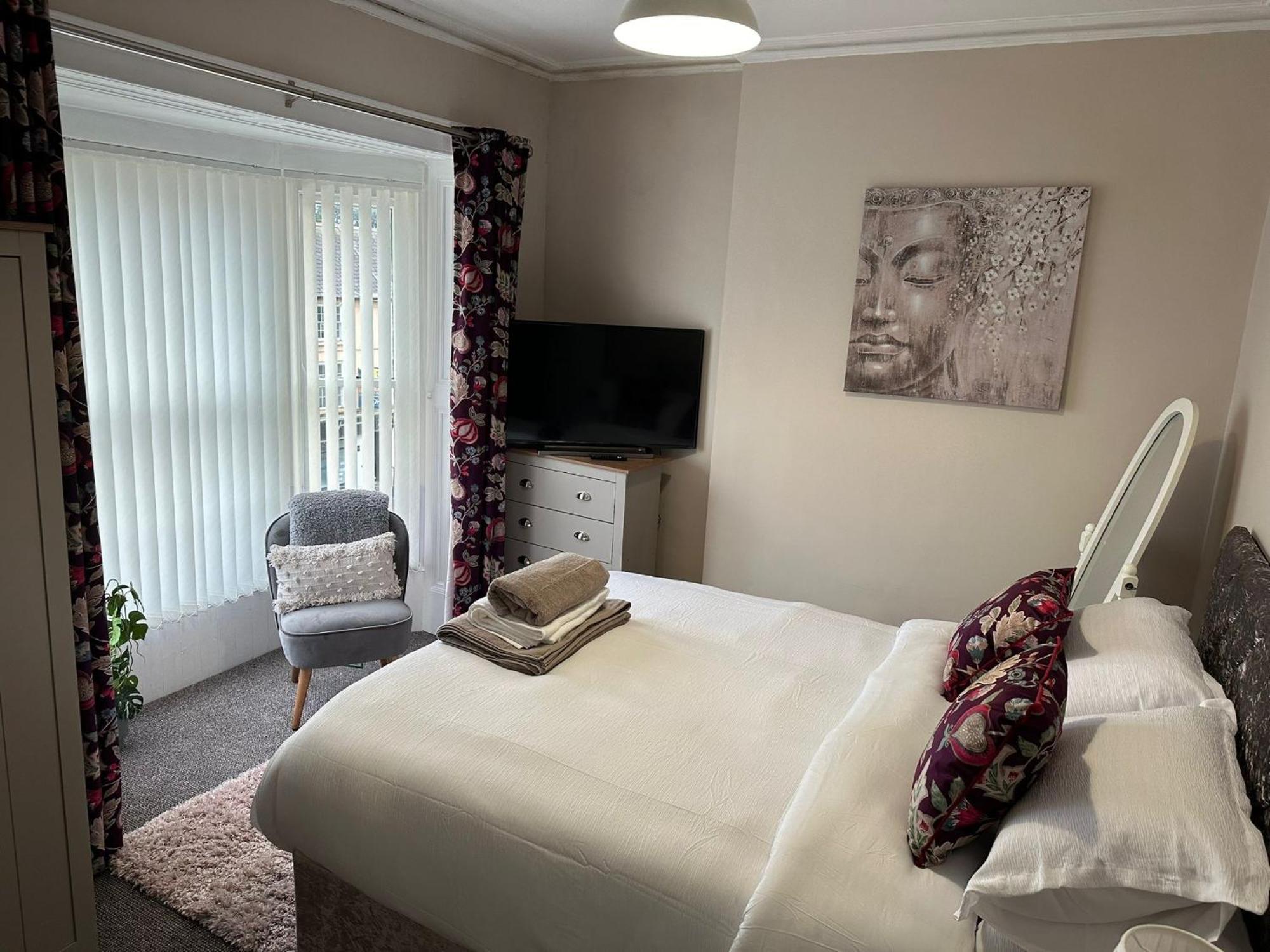 3 Bed Cozy Antrim Apartment With Great Views Buitenkant foto